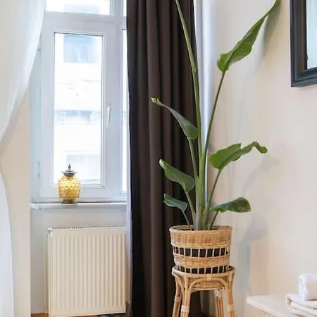 Inspiring 1+1 In The Heart Of Apartment Istanbul